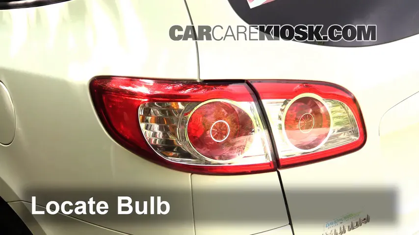 2011 Hyundai Santa Fe GLS 2.4L 4 Cyl. Lights